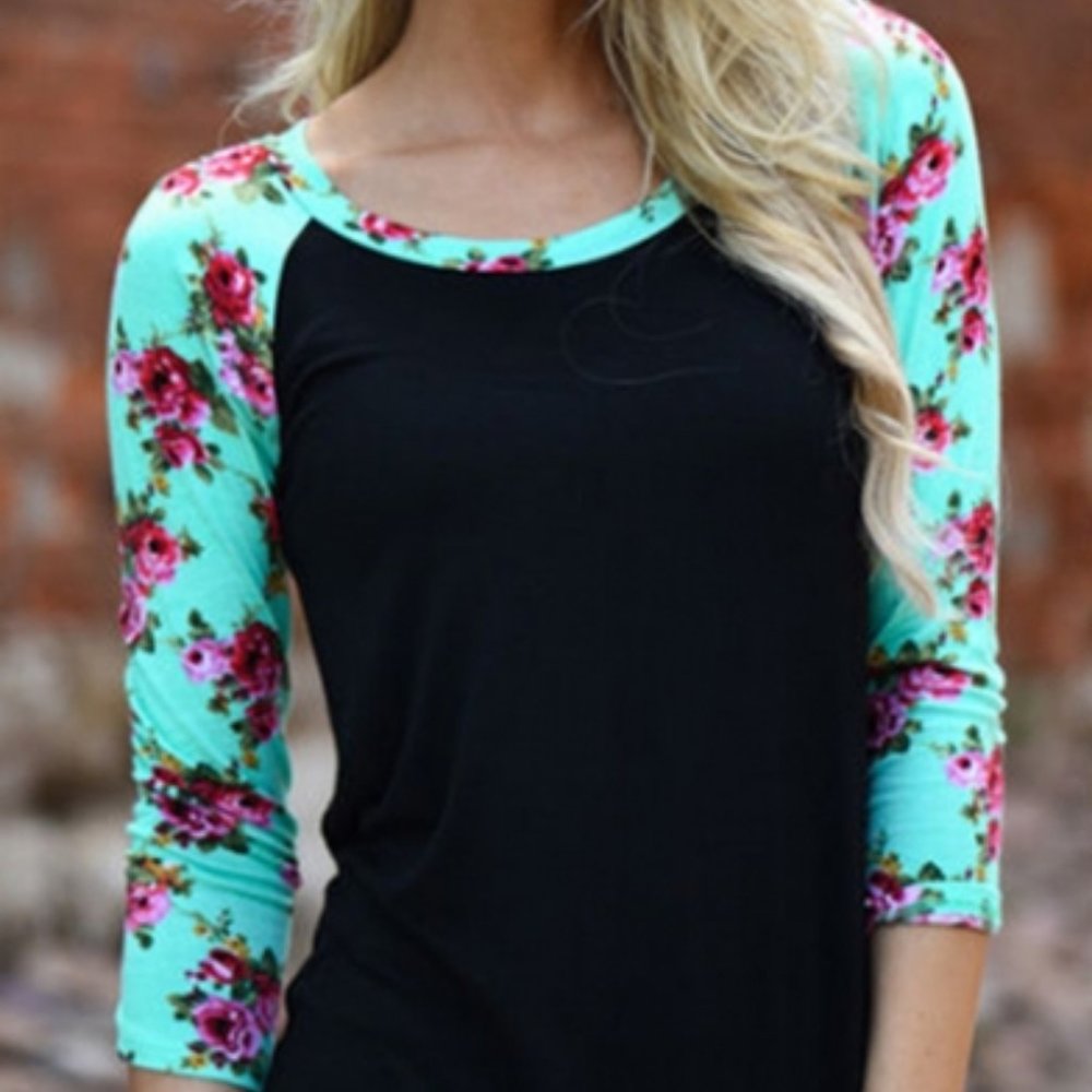 Floral Printed Raglan 3/4 Length Sleeve T-Shirt